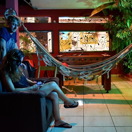 פאראטי Leo'S Clan Beach Hostel מראה חיצוני תמונה