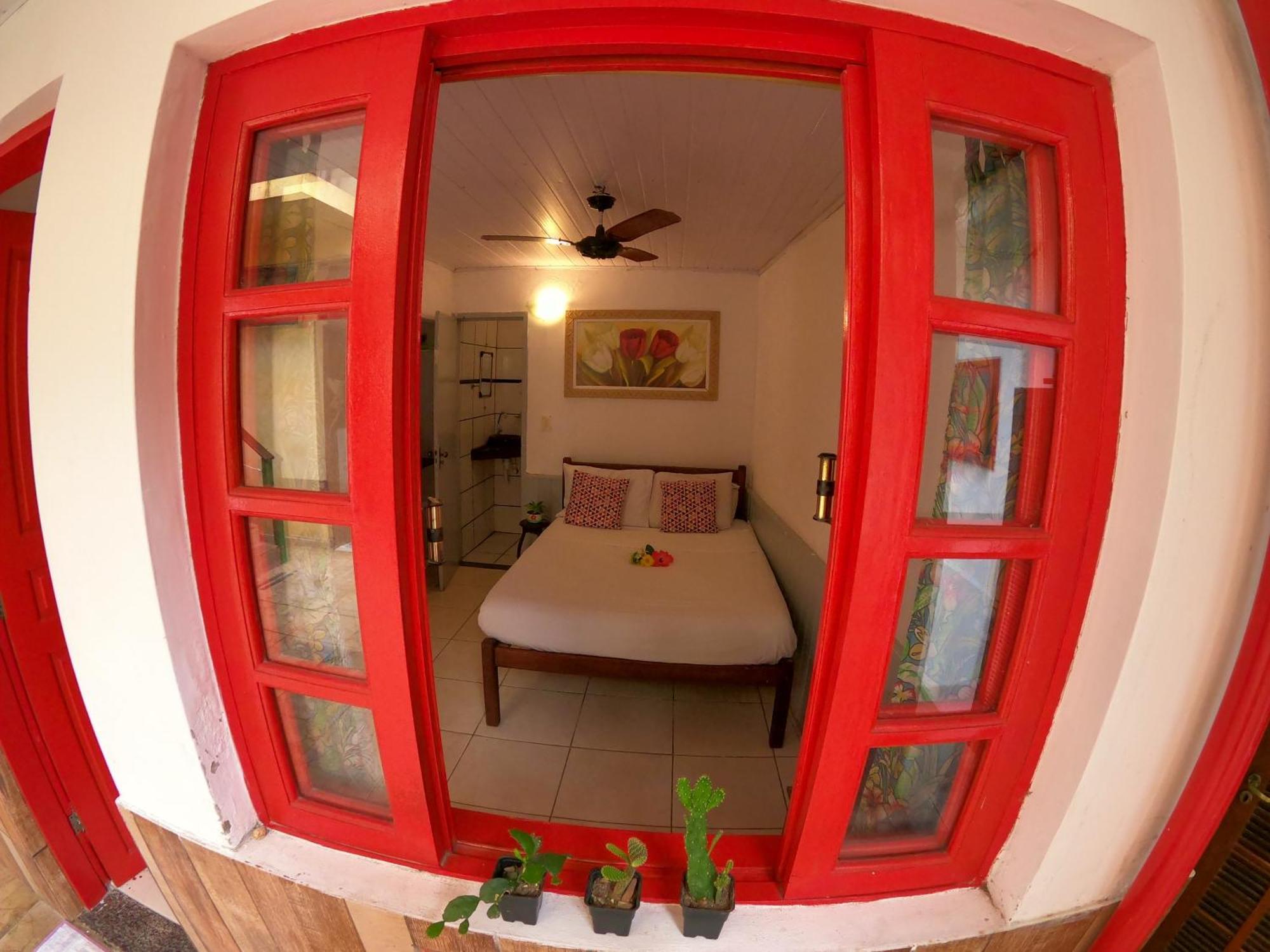 פאראטי Leo'S Clan Beach Hostel מראה חיצוני תמונה